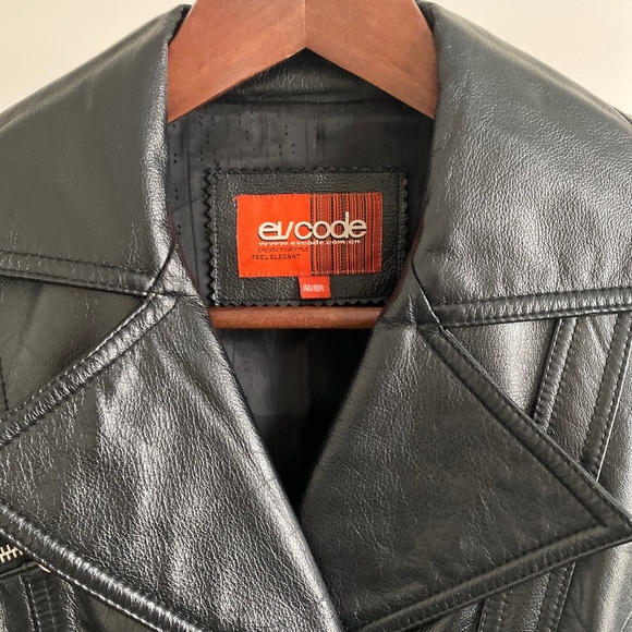 Evcode Black Leather Jacket - Picture 3 of 11